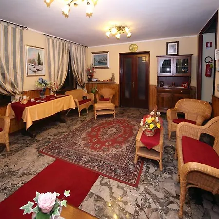 Hotel Ferandi